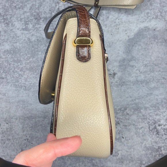 Vintage Bally Leather Cream Croc Gold Hardware Crossbody Bag - Picture 10 of 12